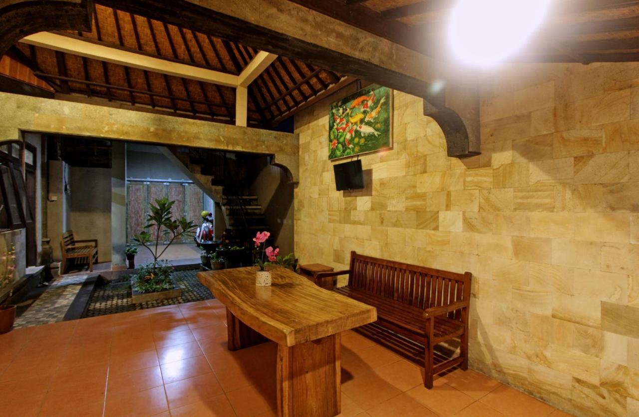 Sari House Ubud - Balinese Style Homestay Eksteriør billede