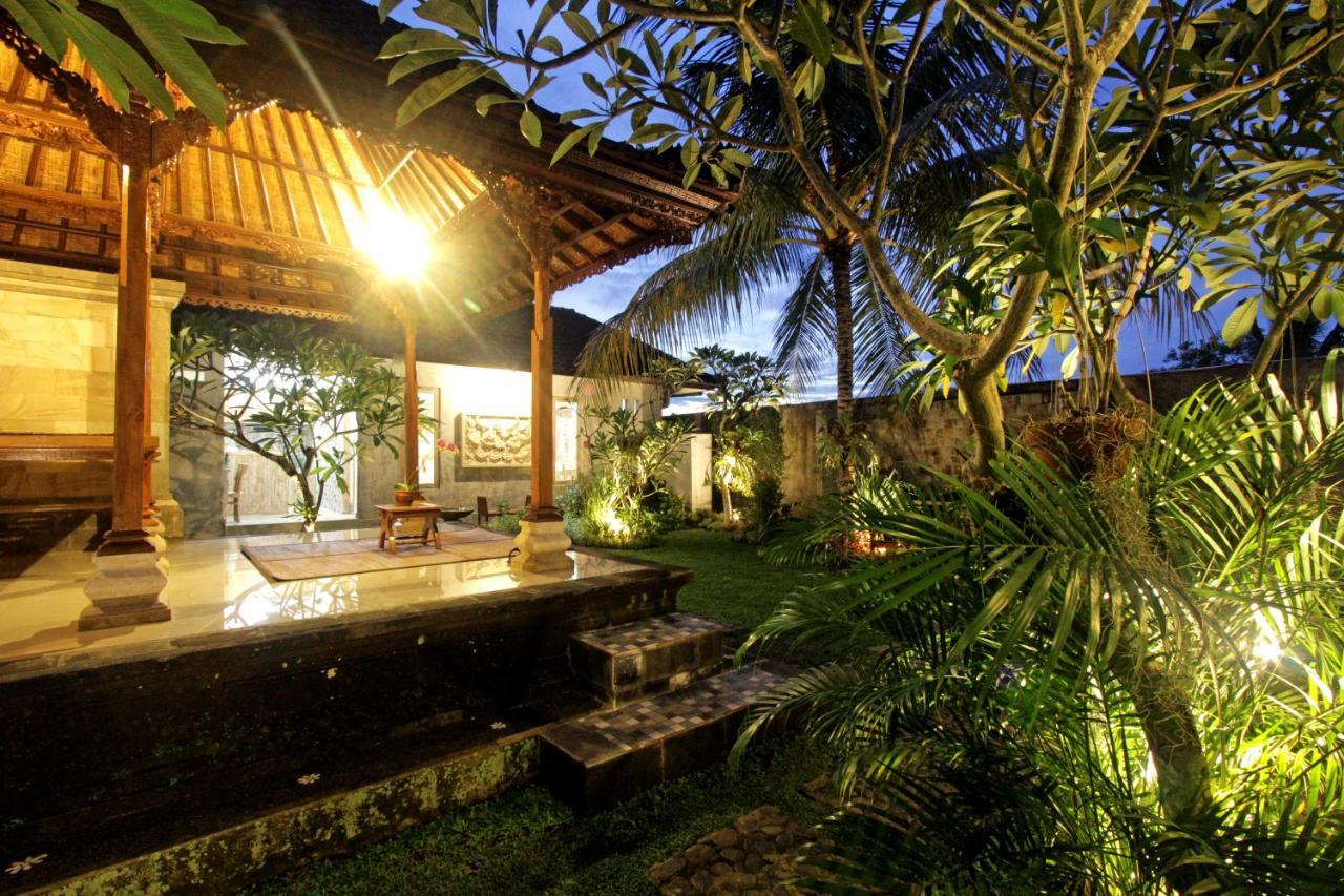 Sari House Ubud - Balinese Style Homestay Eksteriør billede