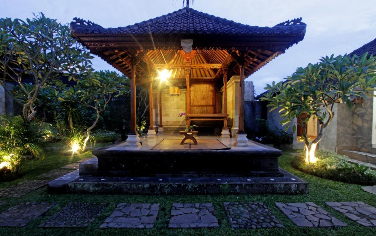 Sari House Ubud - Balinese Style Homestay Eksteriør billede